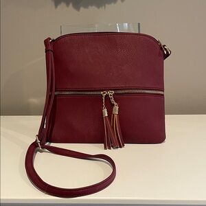 Elegant Burgundy Crossbody Bag